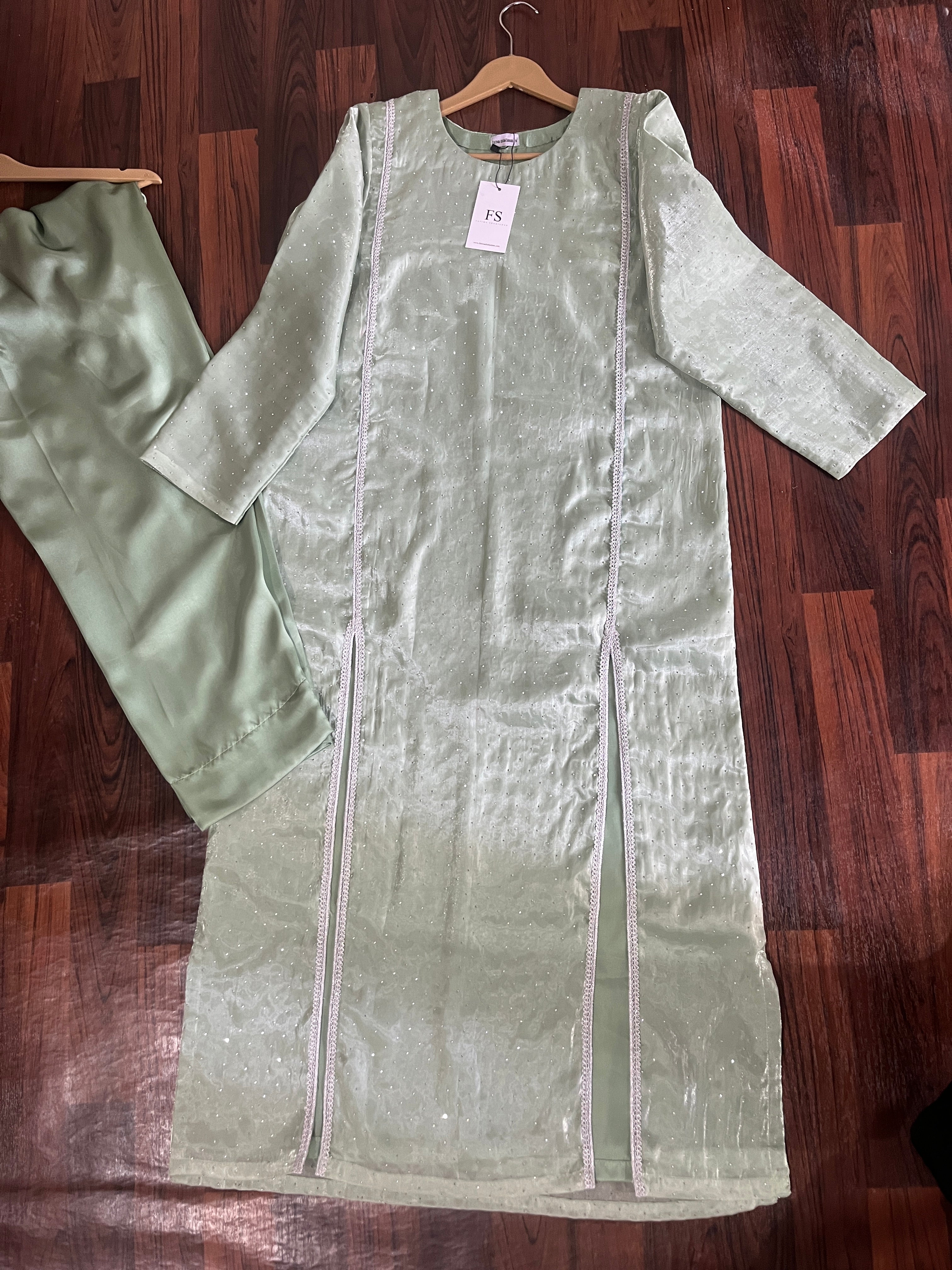 Mint Shesha silk 2pc
