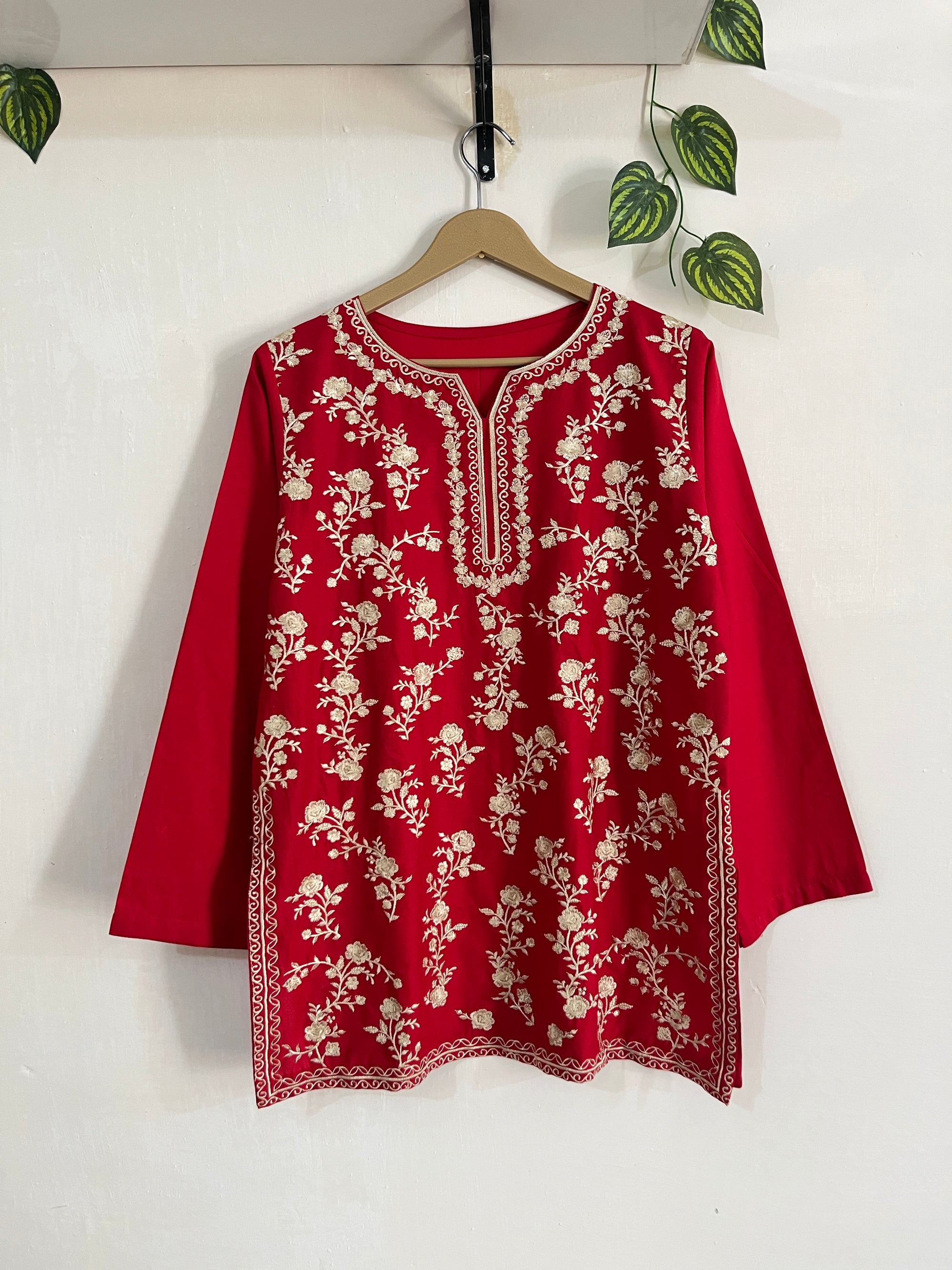 Embroided kurti