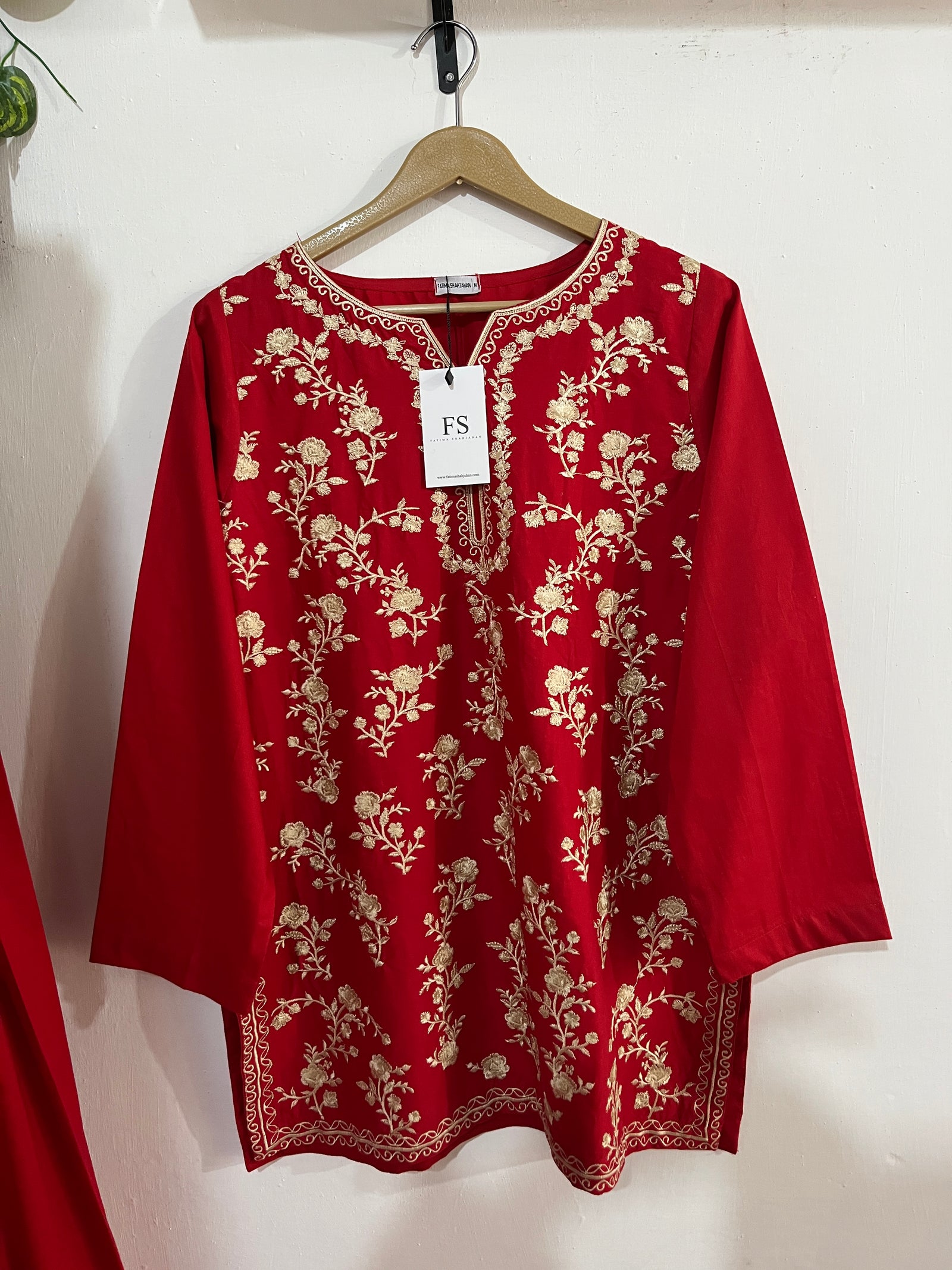Embroided 2pc