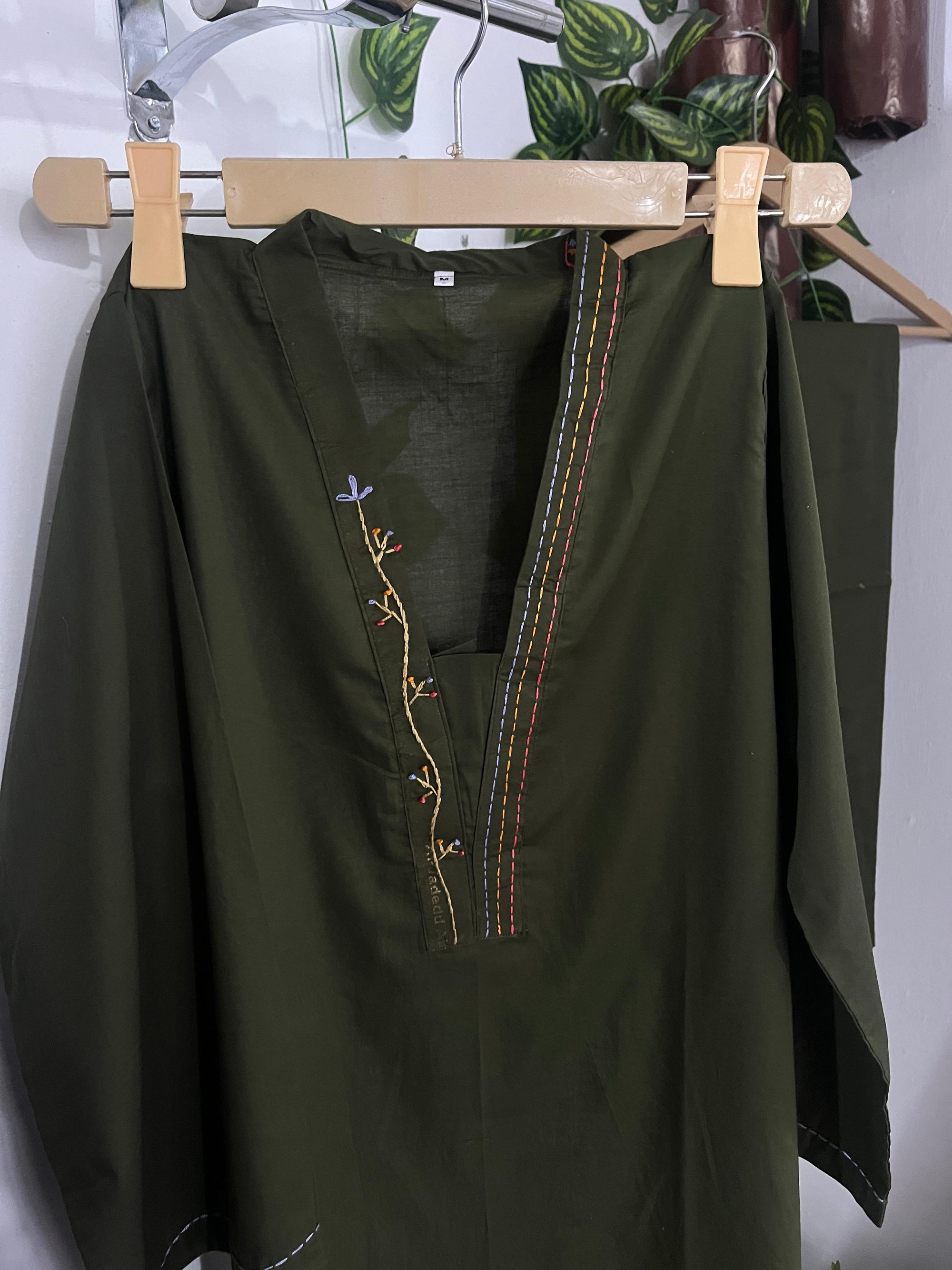 2pc Cotton Lawn Hand Embroidery Dress